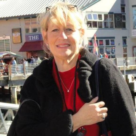 Meet your Posher, Fern - Picture 1 of 1